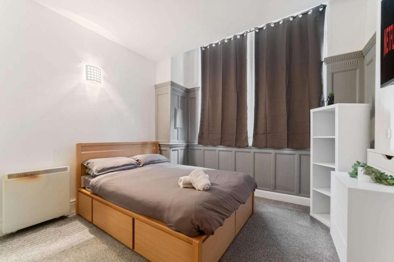 Spacious City Centre Apartment W/ Free Valet Parking Leicester Esterno foto